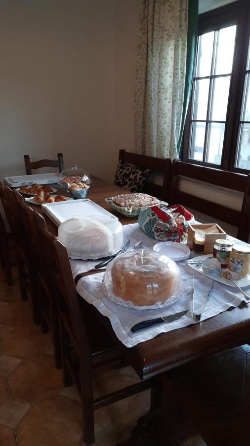 Sa Stiddiosa Guesthouse Gadoni Eksteriør billede